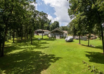 Barefoot Properties | Kentucky Lake Vacation Rentals | Lake Cottage | Lake View | Private Boat Dock